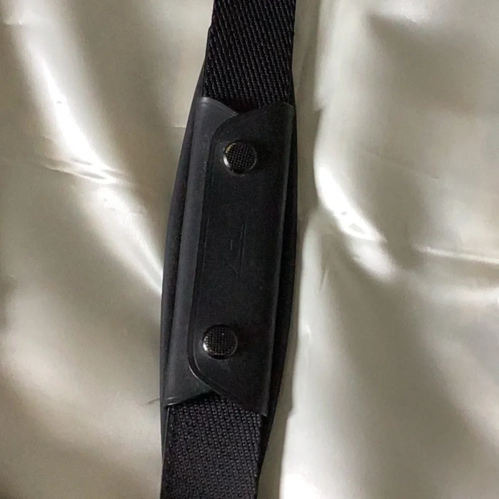 Tumi Briefcase‎
